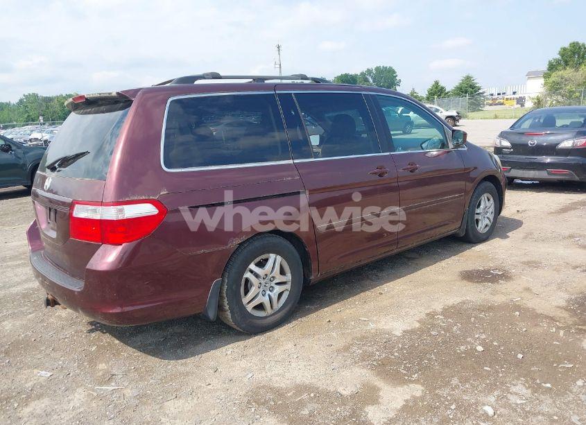Photo 4 of 2007 Honda Odyssey EX (VIN 5FNRL38447B118071)