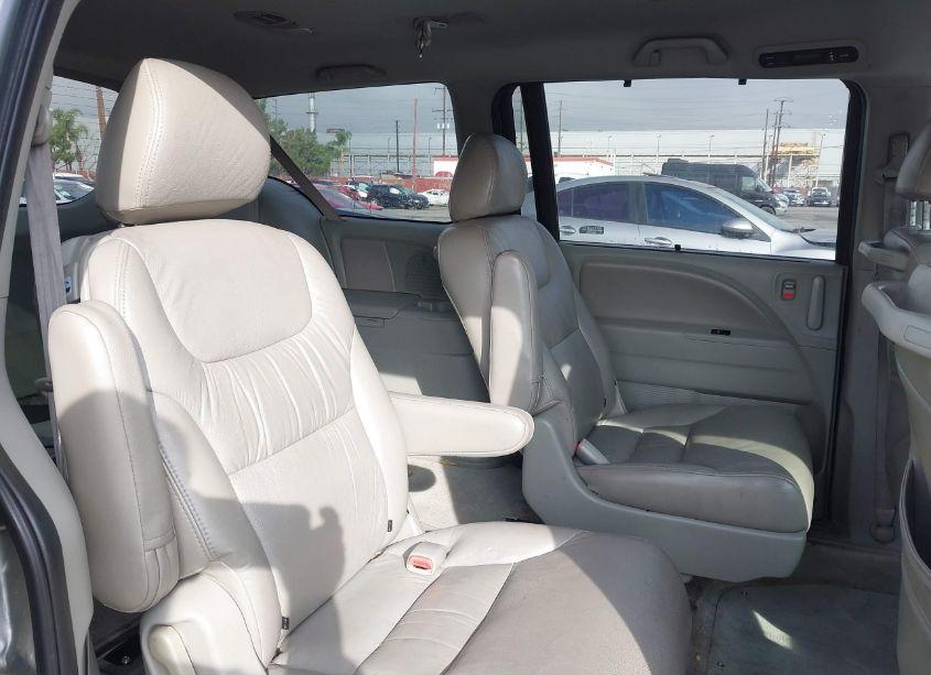 Photo 8 of 2009 Honda Odyssey EX (VIN 5FNRL38449B008298)