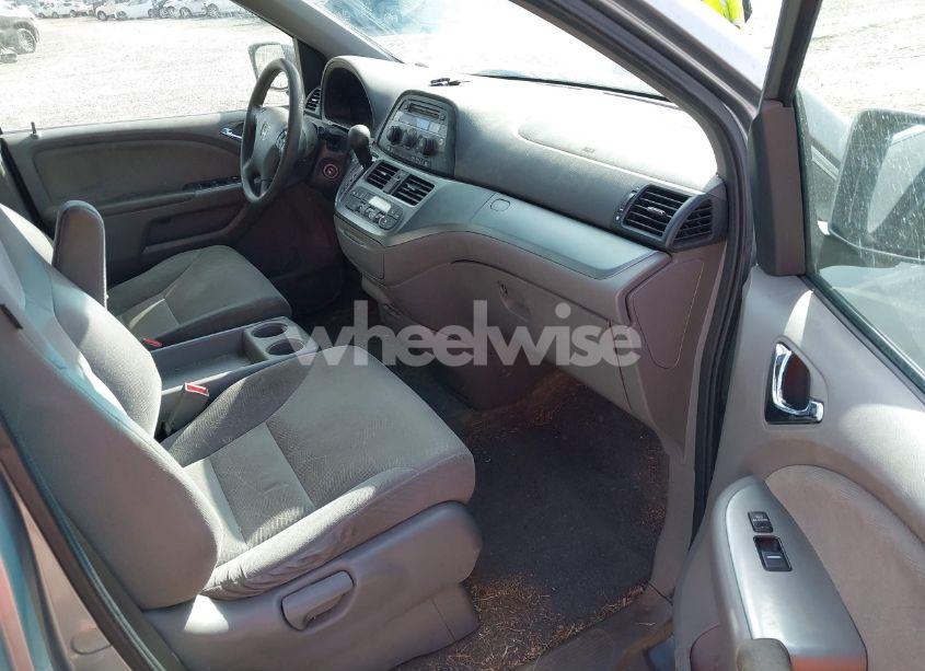 Photo 5 of 2009 Honda Odyssey EX (VIN 5FNRL38449B012092)