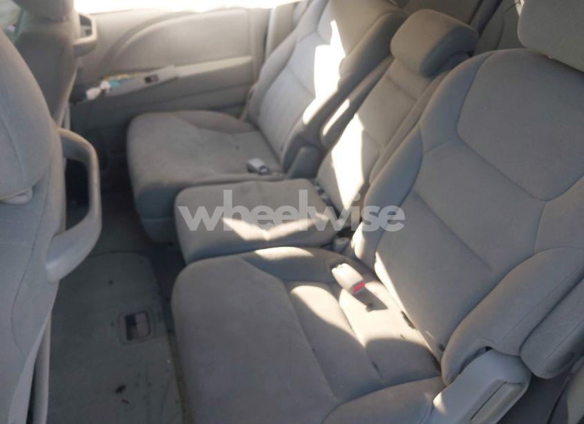 Photo 8 of 2009 Honda Odyssey EX (VIN 5FNRL38449B018894)