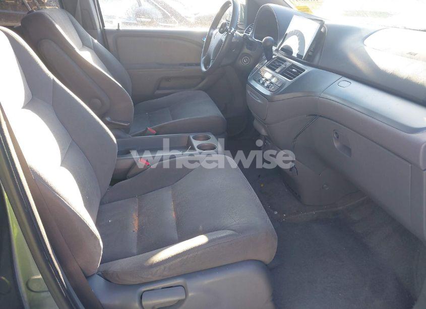 Photo 5 of 2009 Honda Odyssey EX (VIN 5FNRL38449B032181)