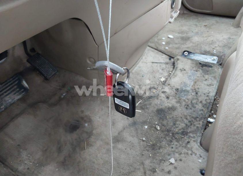 Photo 11 of 2005 Honda Odyssey EX (VIN 5FNRL38455B403116)