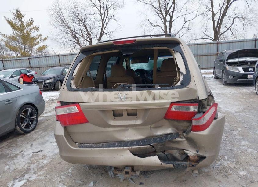 Photo 16 of 2005 Honda Odyssey EX (VIN 5FNRL38455B403116)