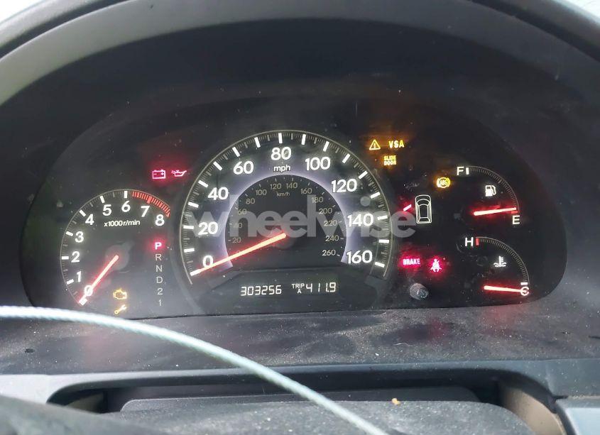 Photo 7 of 2005 Honda Odyssey EX (VIN 5FNRL38455B403116)