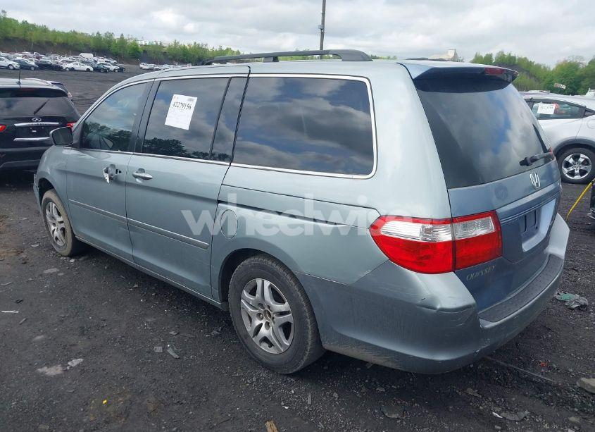 Photo 3 of 2006 Honda Odyssey EX (VIN 5FNRL38456B129594)