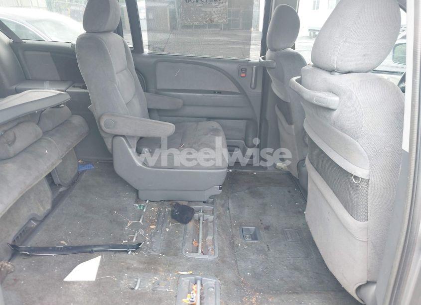 Photo 8 of 2006 Honda Odyssey EX (VIN 5FNRL38456B129594)