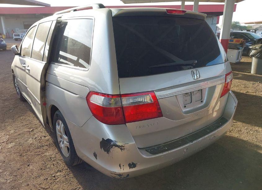 Photo 3 of 2006 Honda Odyssey EX (VIN 5FNRL38456B406003)