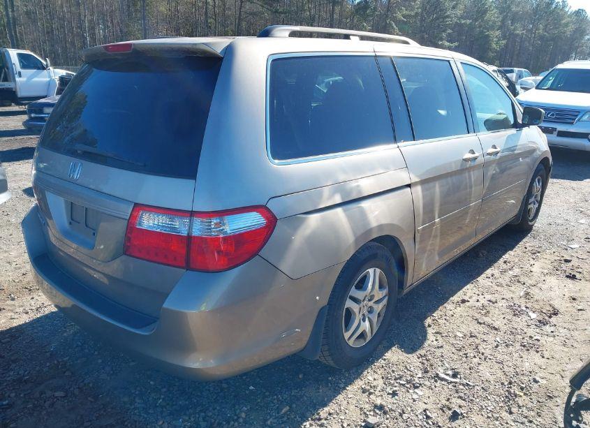 Photo 4 of 2006 Honda Odyssey EX (VIN 5FNRL38456B457002)