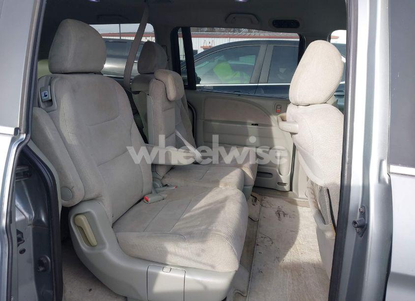 Photo 8 of 2007 Honda Odyssey EX (VIN 5FNRL38457B047480)