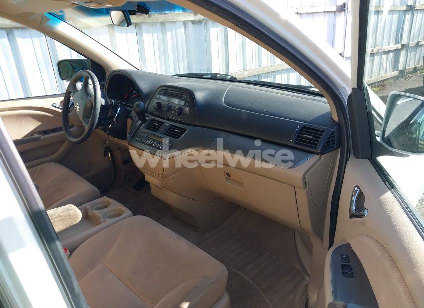 Photo 5 of 2007 Honda Odyssey EX (VIN 5FNRL38457B098686)