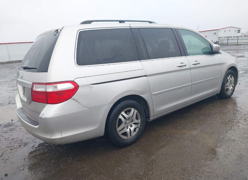 Photo 4 of 2007 Honda Odyssey EX (VIN 5FNRL38457B405225)