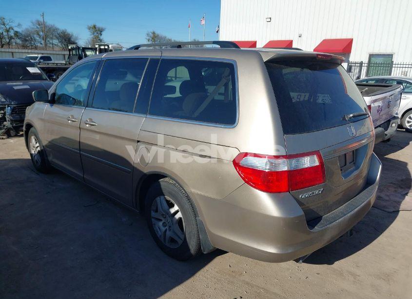 Photo 3 of 2007 Honda Odyssey EX (VIN 5FNRL38457B417617)