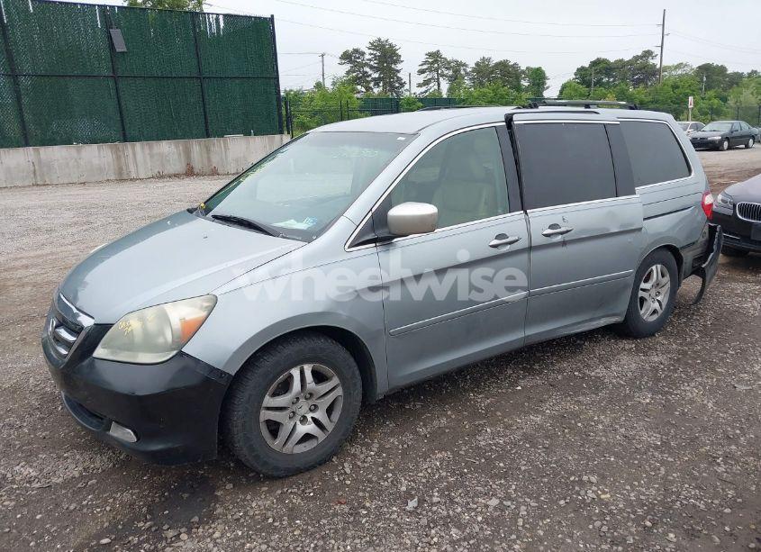 Photo 2 of 2006 Honda Odyssey EX (VIN 5FNRL38466B064187)