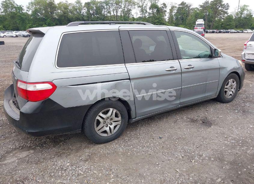 Photo 4 of 2006 Honda Odyssey EX (VIN 5FNRL38466B064187)