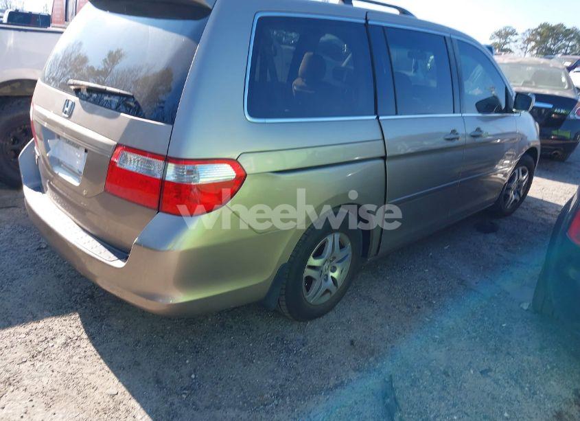 Photo 4 of 2007 Honda Odyssey EX (VIN 5FNRL38467B016917)