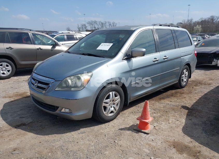 Photo 2 of 2007 Honda Odyssey EX (VIN 5FNRL38467B101305)