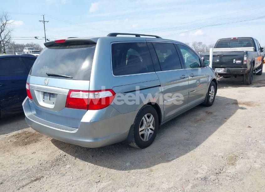 Photo 4 of 2007 Honda Odyssey EX (VIN 5FNRL38467B101305)