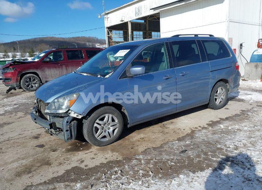 Photo 2 of 2007 Honda Odyssey EX (VIN 5FNRL38467B106469)