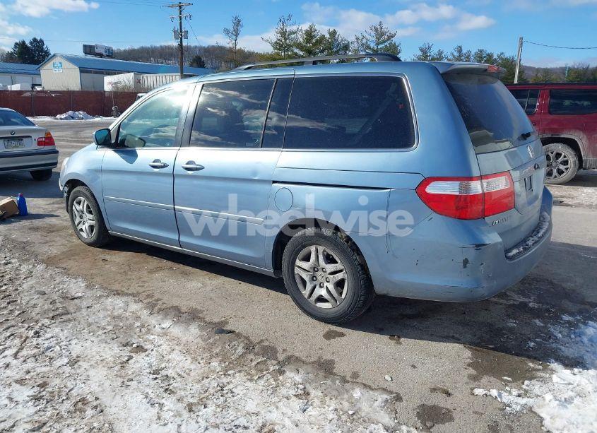 Photo 3 of 2007 Honda Odyssey EX (VIN 5FNRL38467B106469)