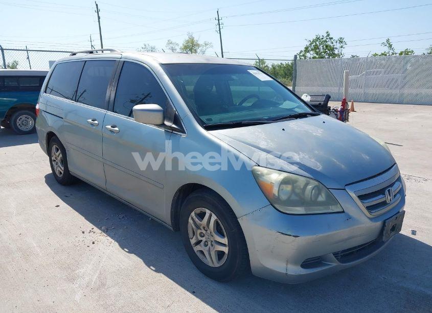2007 Honda Odyssey EX (VIN 5FNRL38467B132814) main photo