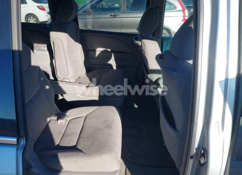 Photo 8 of 2008 Honda Odyssey EX (VIN 5FNRL38468B101189)