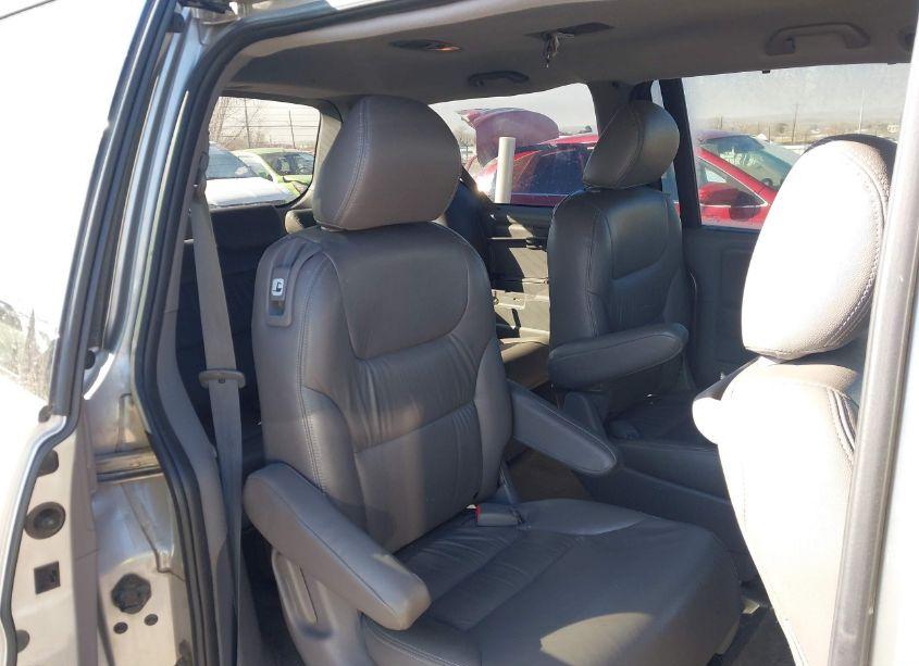 Photo 8 of 2008 Honda Odyssey EX (VIN 5FNRL38468B413352)