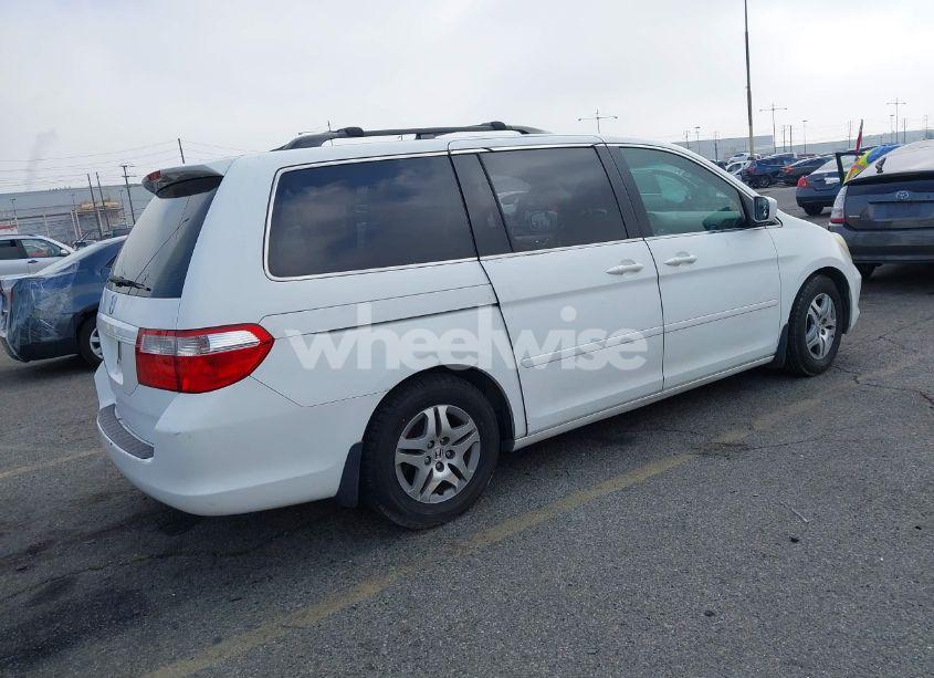 Photo 4 of 2006 Honda Odyssey EX (VIN 5FNRL38476B405256)