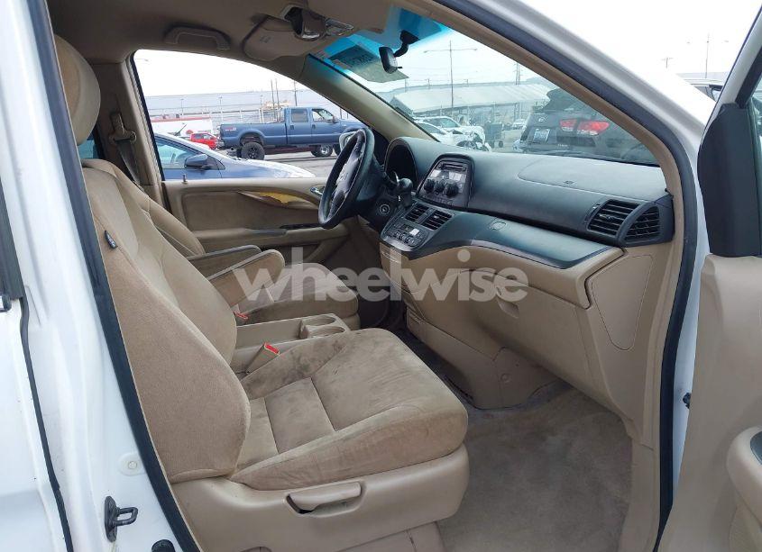 Photo 5 of 2006 Honda Odyssey EX (VIN 5FNRL38476B405256)