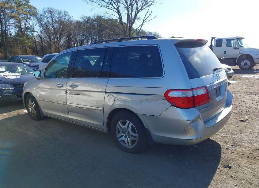 Photo 3 of 2006 Honda Odyssey EX (VIN 5FNRL38476B453842)