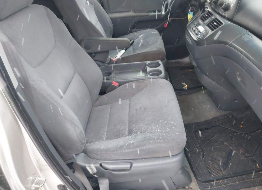 Photo 5 of 2007 Honda Odyssey EX (VIN 5FNRL38477B114158)