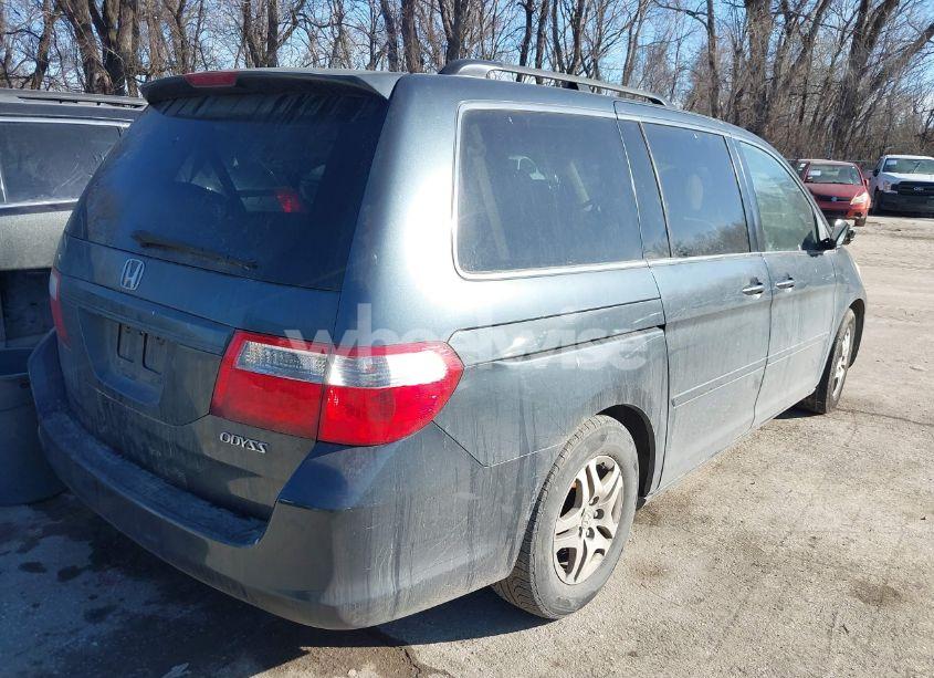 Photo 4 of 2005 Honda Odyssey EX (VIN 5FNRL38485B000764)