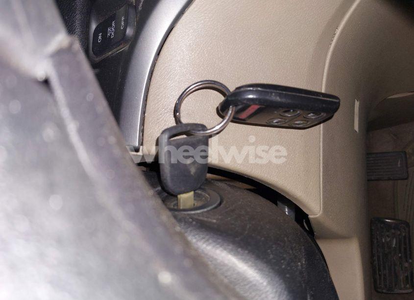Photo 11 of 2005 Honda Odyssey EX (VIN 5FNRL38485B012400)