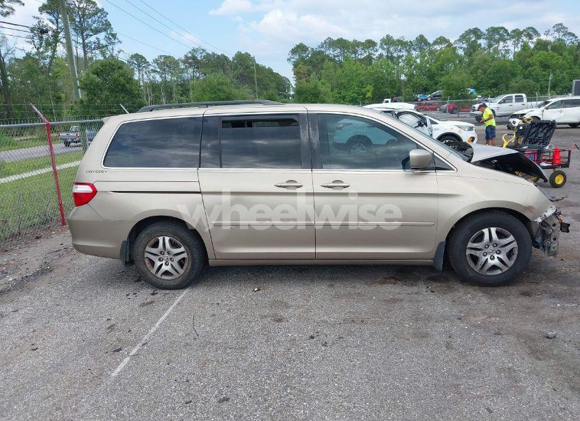 Photo 14 of 2006 Honda Odyssey EX (VIN 5FNRL38486B405492)