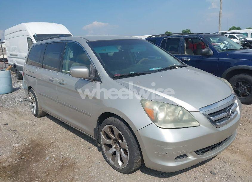 Photo 6 of 2006 Honda Odyssey EX (VIN 5FNRL38486B411499)
