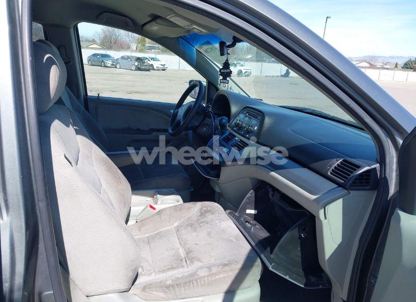 Photo 5 of 2007 Honda Odyssey EX (VIN 5FNRL38487B002663)