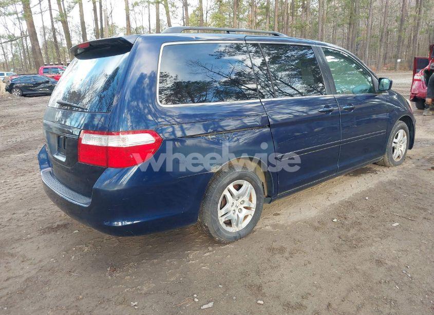 Photo 4 of 2007 Honda Odyssey EX (VIN 5FNRL38487B100706)