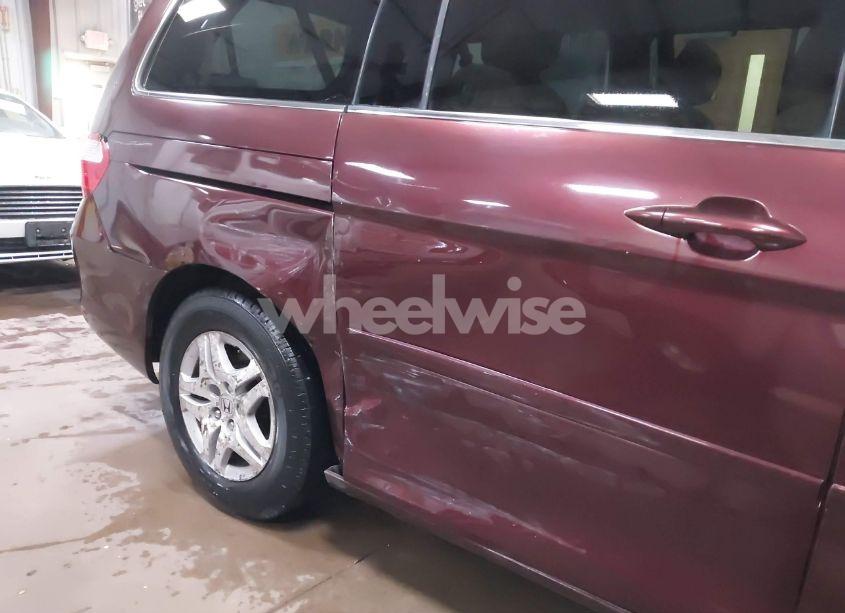 Photo 6 of 2007 Honda Odyssey EX (VIN 5FNRL38487B442141)