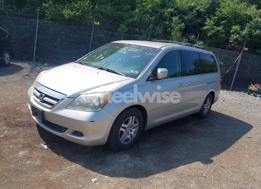 Photo 2 of 2007 Honda Odyssey EX (VIN 5FNRL38487B455584)