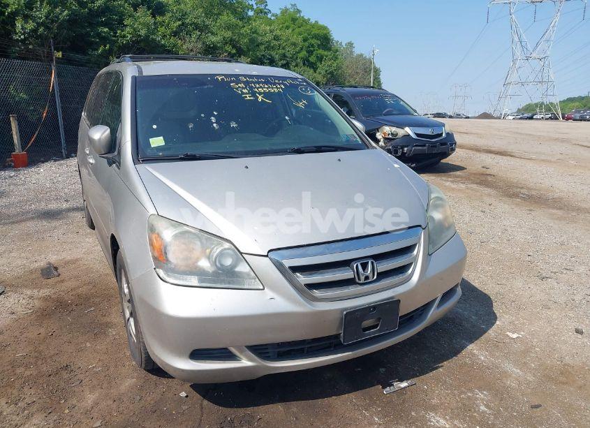 Photo 6 of 2007 Honda Odyssey EX (VIN 5FNRL38487B455584)