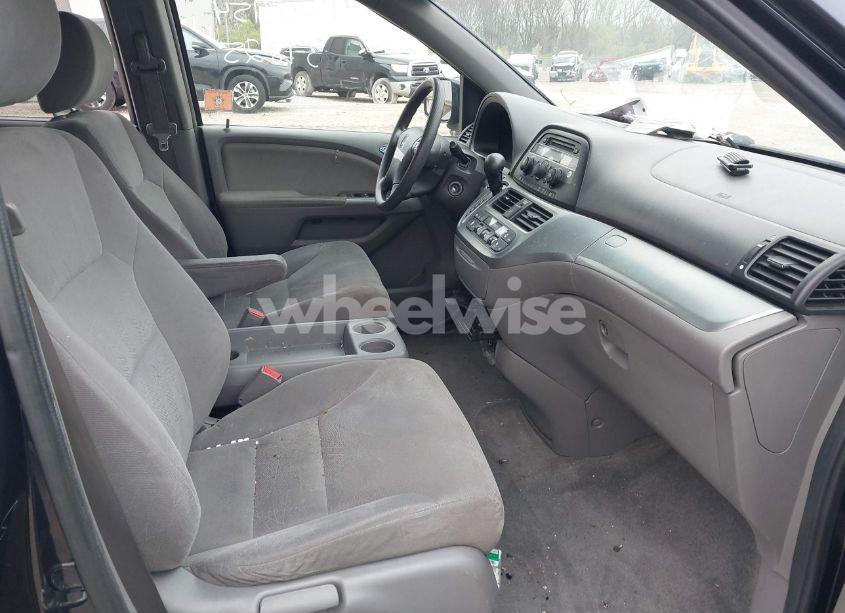 Photo 5 of 2008 Honda Odyssey EX (VIN 5FNRL38488B100013)