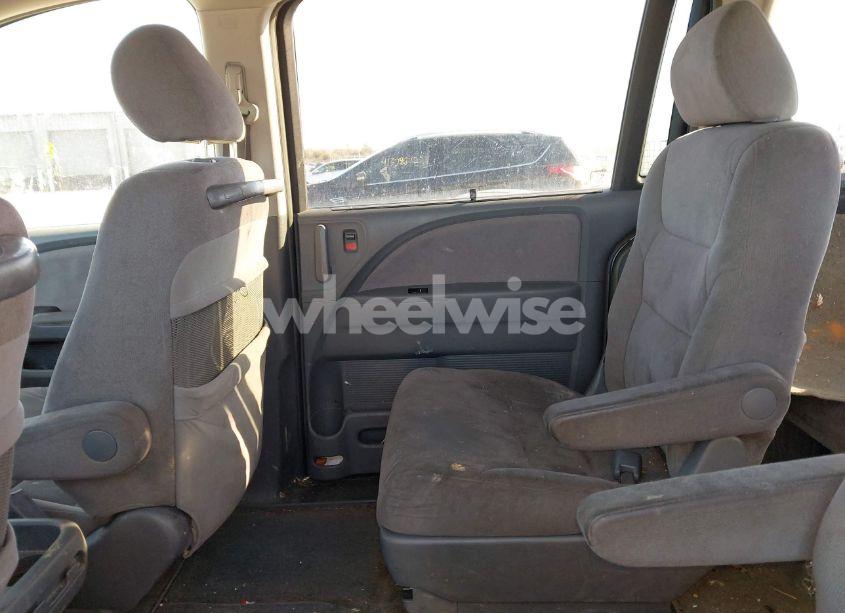Photo 8 of 2005 Honda Odyssey EX (VIN 5FNRL38495B105216)