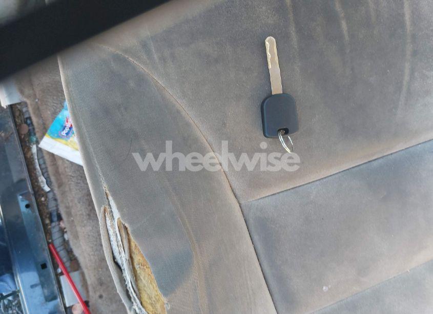 Photo 11 of 2005 Honda Odyssey EX (VIN 5FNRL38495B116412)