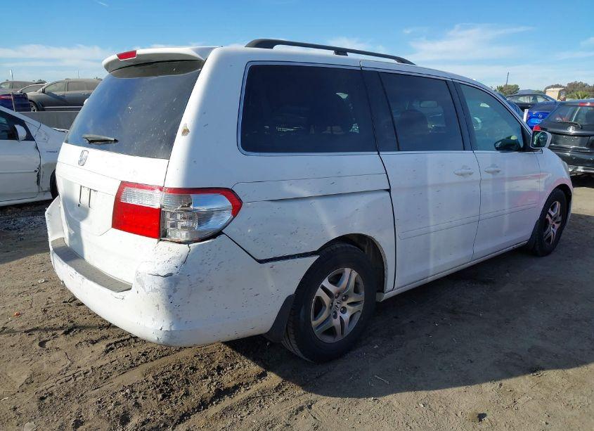 Photo 2 of 2005 Honda Odyssey EX (VIN 5FNRL38495B418167)