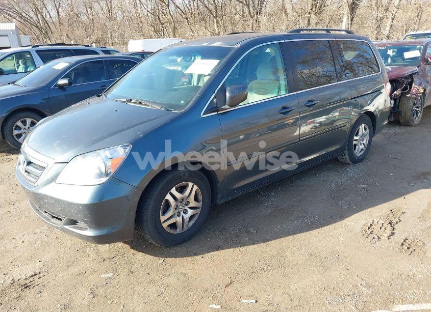 Photo 2 of 2005 Honda Odyssey EX (VIN 5FNRL38495B424406)