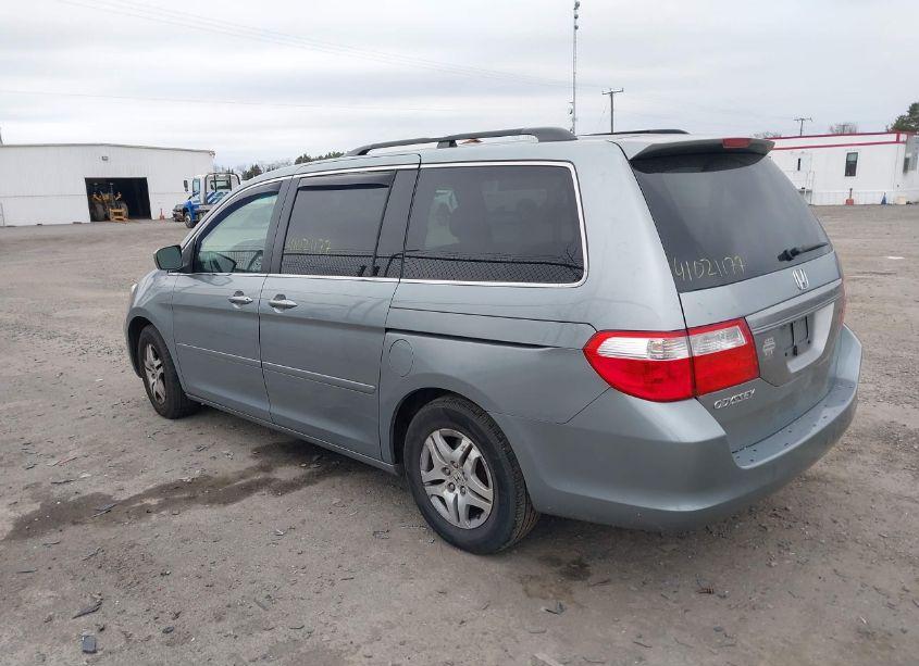 Photo 3 of 2007 Honda Odyssey EX (VIN 5FNRL38497B071751)
