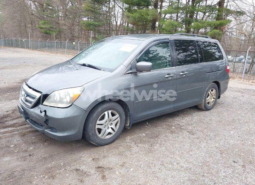 Photo 2 of 2007 Honda Odyssey EX (VIN 5FNRL38497B133004)
