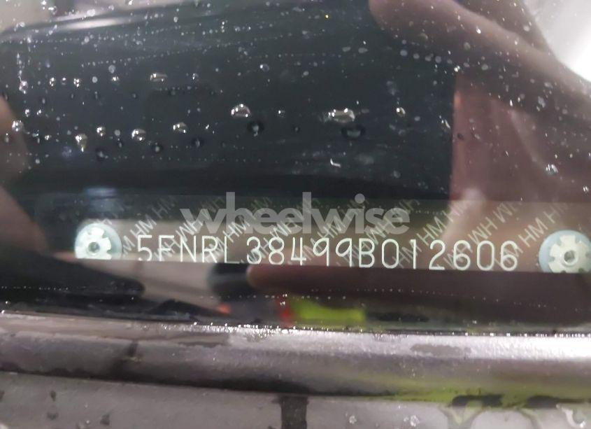 Photo 9 of 2009 Honda Odyssey EX (VIN 5FNRL38499B012606)