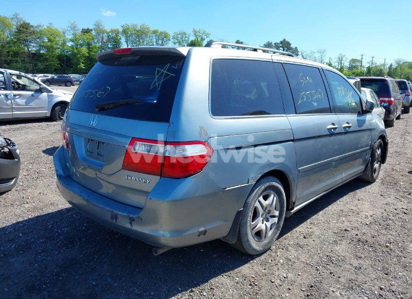 Photo 4 of 2005 Honda Odyssey EX (VIN 5FNRL384X5B052445)