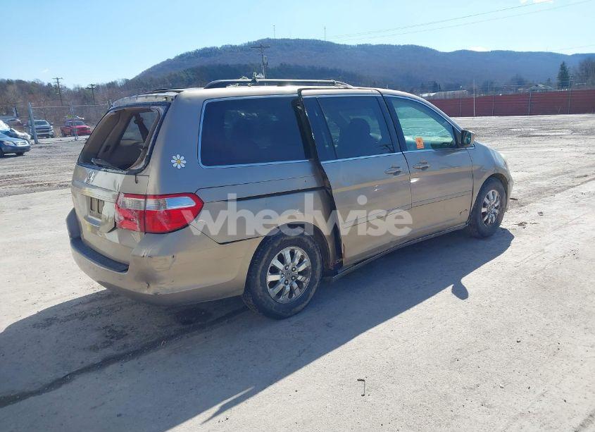 Photo 4 of 2006 Honda Odyssey EX (VIN 5FNRL384X6B459148)
