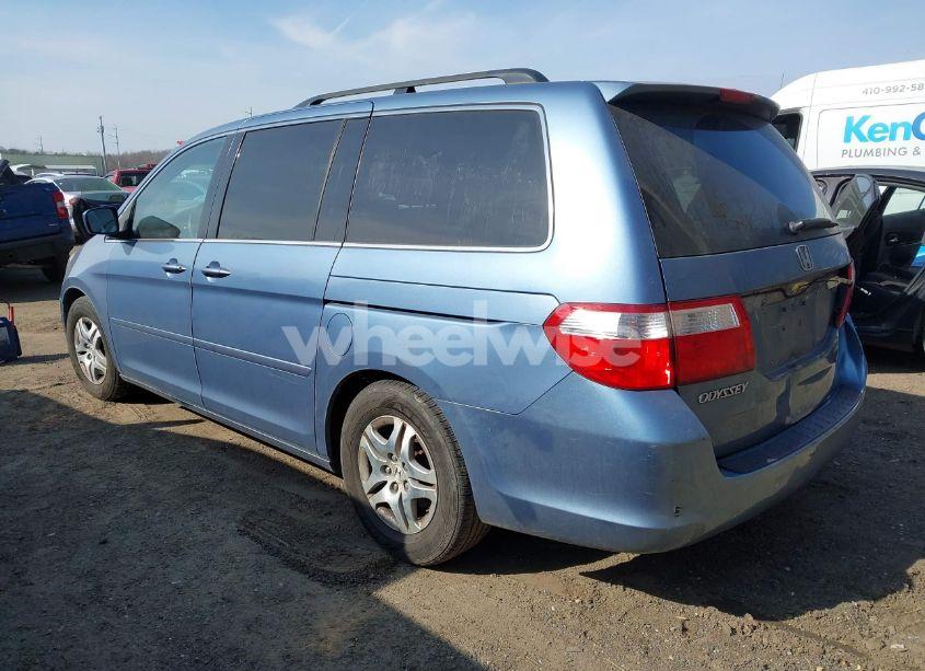 Photo 3 of 2007 Honda Odyssey EX (VIN 5FNRL384X7B049838)